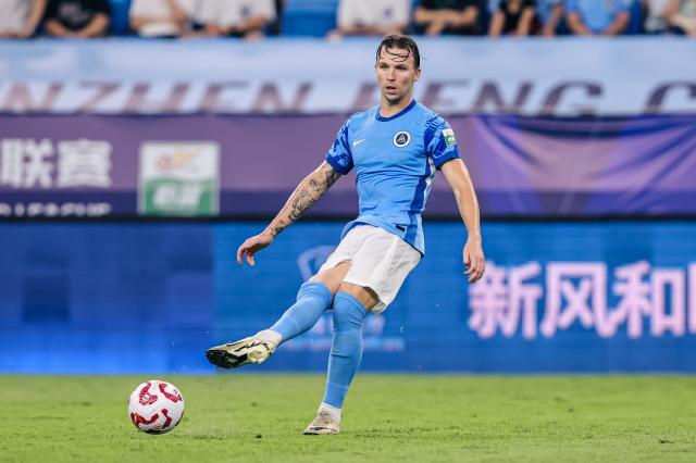 皇冠体育代理平台-【中超】马莱莱卡尔采夫分别建功 新鹏城1比1英博