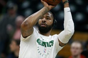 皇冠体育官网-从未被吹走步TOP10:小莫里斯908场比赛高居榜首 布洛克&罗威在列