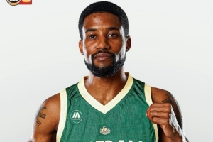 皇冠信用网-媒体人:澳大利亚归化前新疆外援布莱斯-科顿 球员效力澳洲多年