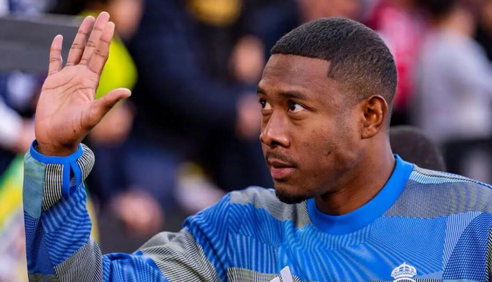 皇冠体育-贝西克塔斯有意皇马后卫阿拉巴，高薪成转会最大障碍|西班牙|阿斯报|皇家马德里|赛季|土耳其_新浪体育_新浪新闻