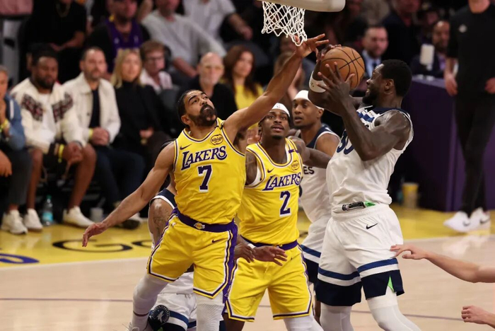 皇冠体育官网-爆湖人有意打包范德比尔特与文森特 寻求升级侧翼|凯文·奥康纳|美国|贾里德·范德比尔特|洛杉矶湖人队|nba_新浪体育_新浪新闻