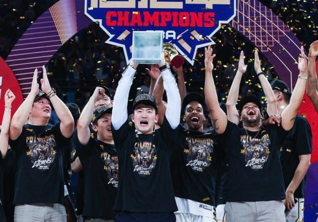 皇冠体育代理平台-官方：浙江广厦夺得CBA总冠军被写入浙江省政府工作报告